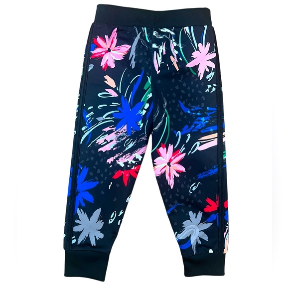 Adidas Joggers Size 3T - Picture 4 of 4
